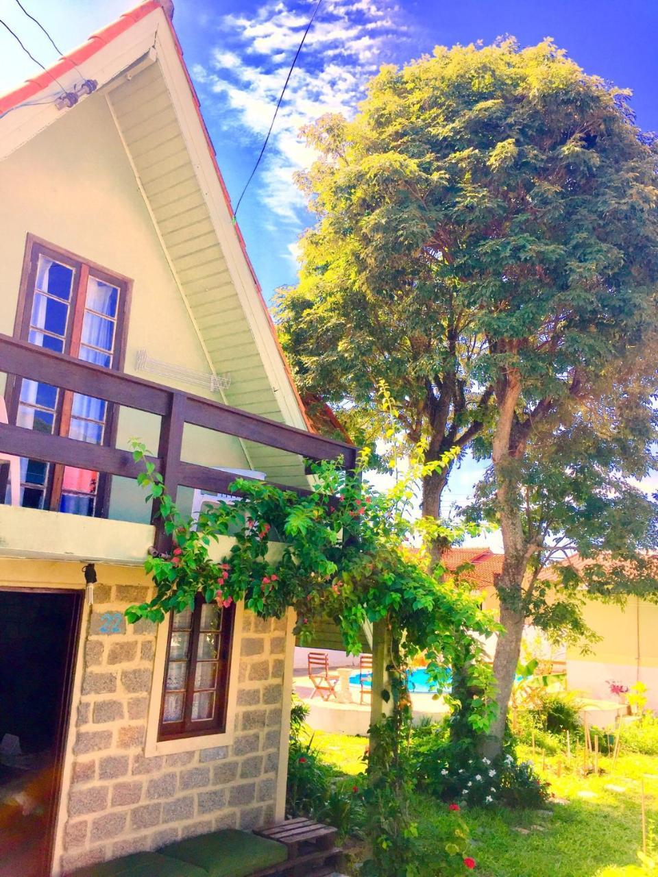 Hostel Mueller Na Praia De Mocambique Florianopolis Bagian luar foto
